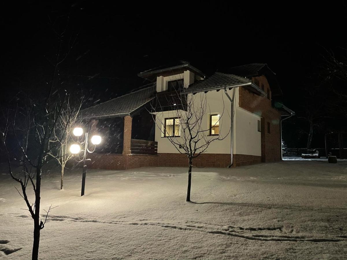 Seosko Domacinstvo Bondzulic Appartement Užice Buitenkant foto